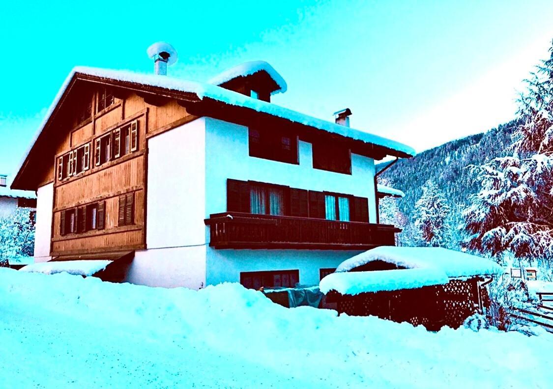 メッツァーナCasa Martiniアパートメント エクステリア 写真