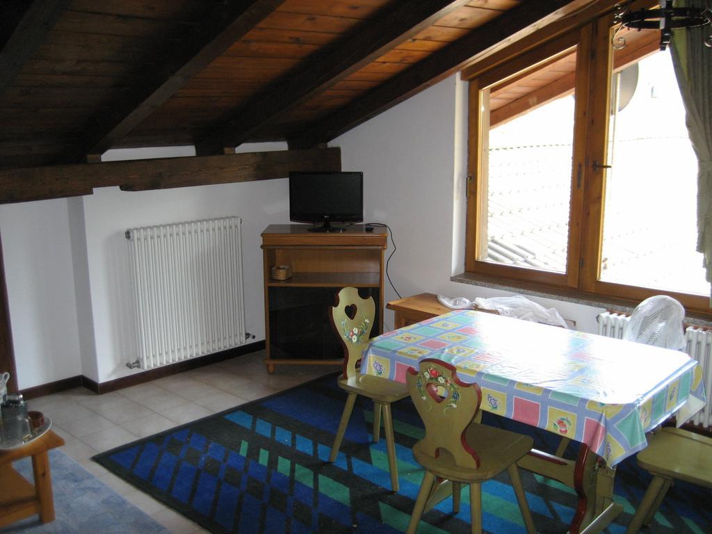 メッツァーナCasa Martiniアパートメント 部屋 写真